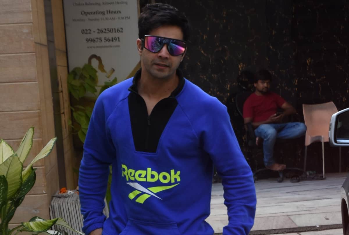 Varun Dhawan and Shraddha Kapoor reacted to requests get married in real life