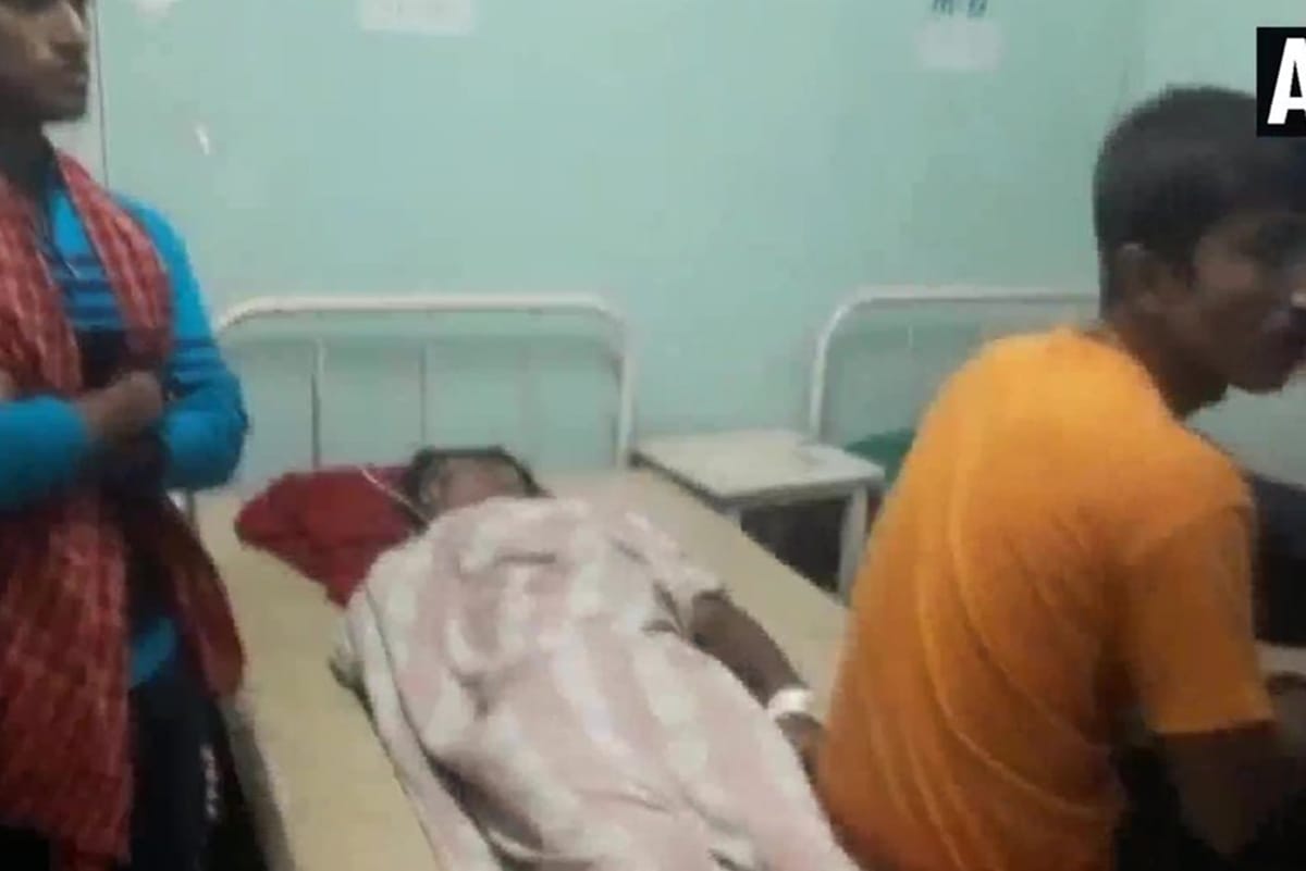 West Bengal: wall of temple collapsed where people were gathered to celebrate Janmastami killed many