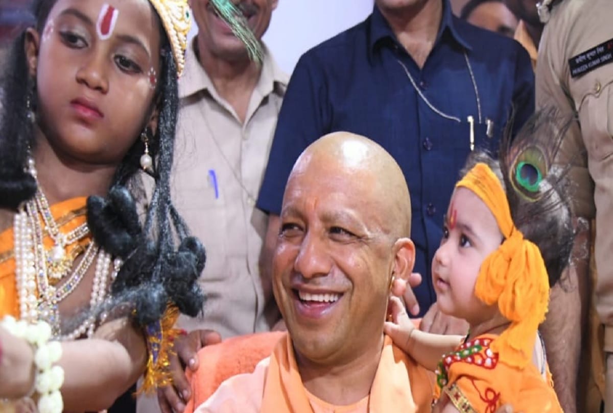 CM Yogi Adityanath celebrates Janamashtami with children at Gorakhnath Temple in Gorakhpur