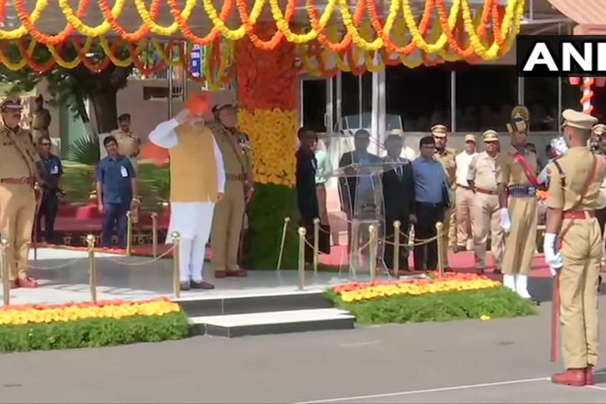 Amit Shah take part in passing out parade of IPS probationers in Hyderabad