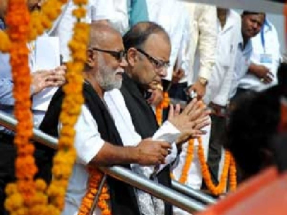 former finance minister arun jaitley relation with varanasi