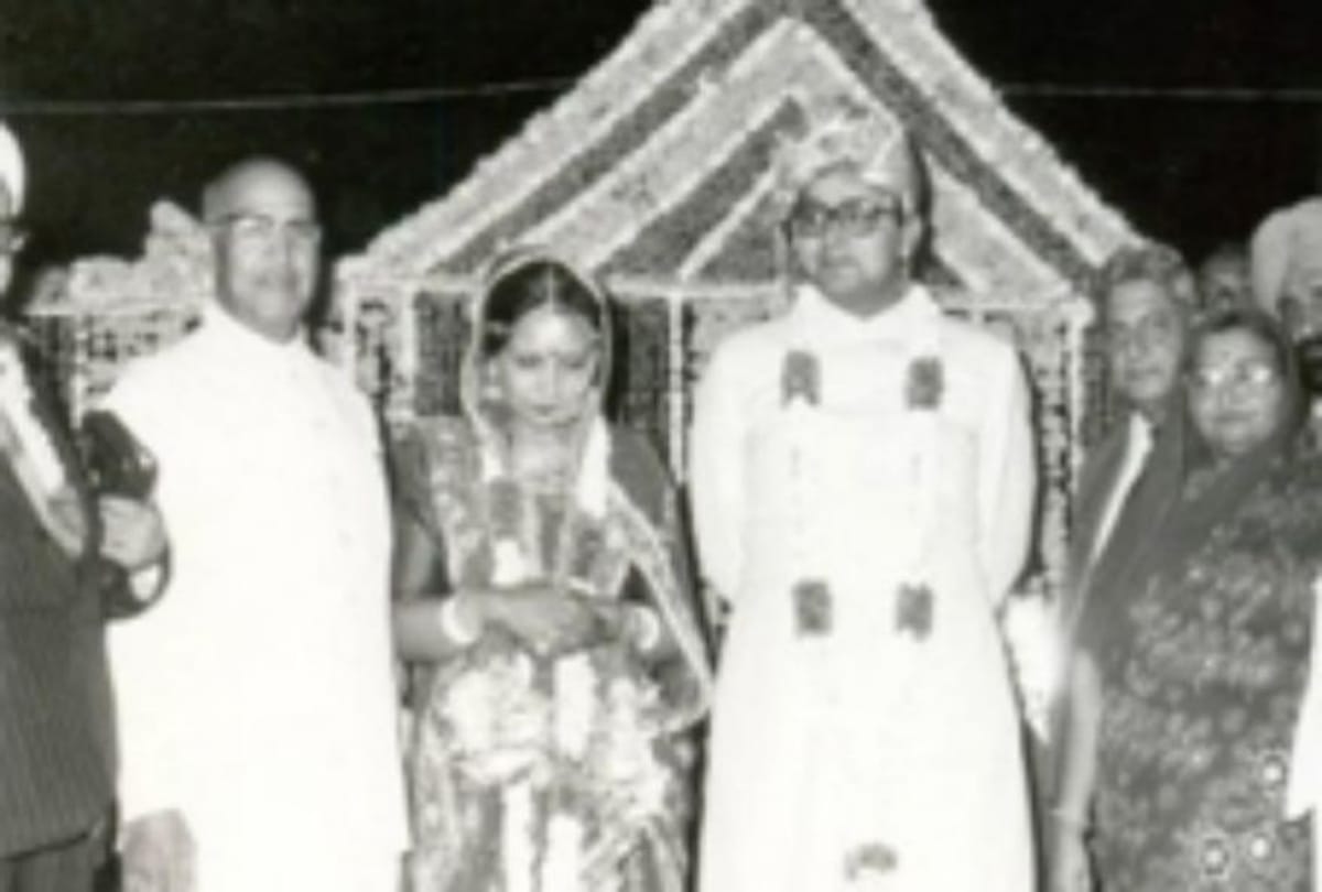 Arun Jaitley jammu kashmir connection,Jaitley rare photos of politics and arun jaitley family photos