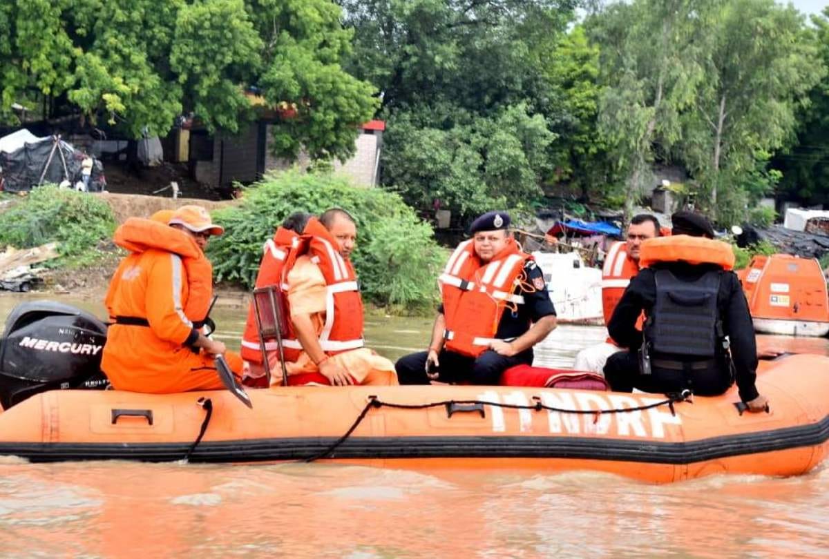 PAC boat running in Ganga from CNG, CM expressed desire to prevent pollution