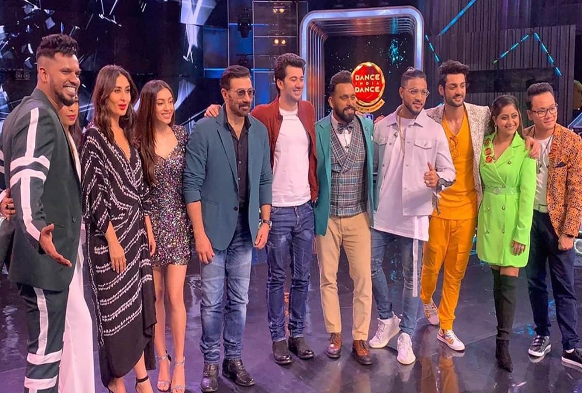 Sunny Deol son Karan Deol revealed His Experience Of Kissing In Front Of His Father