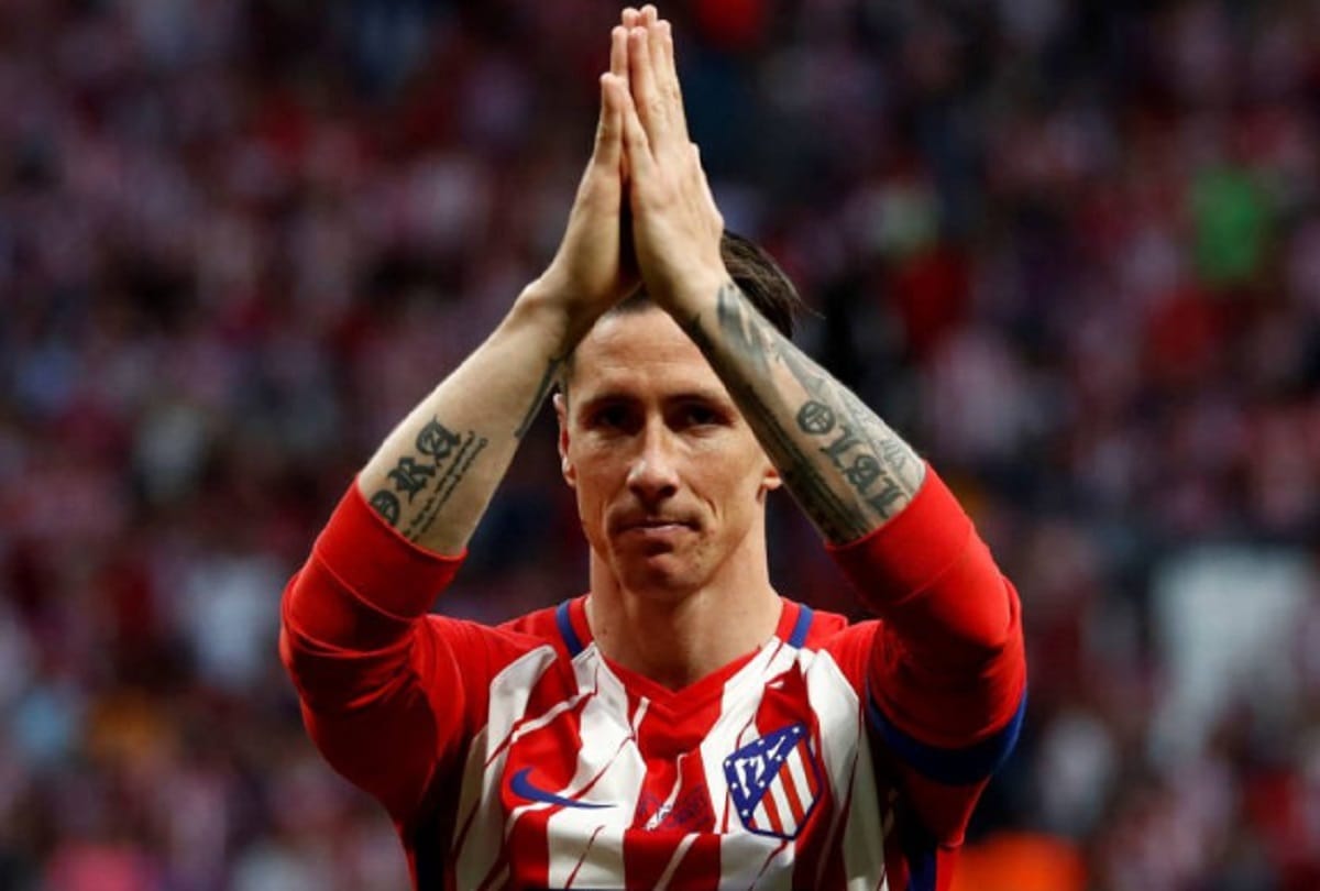 Former chelsea and liverpool striker fernando torres retired from football