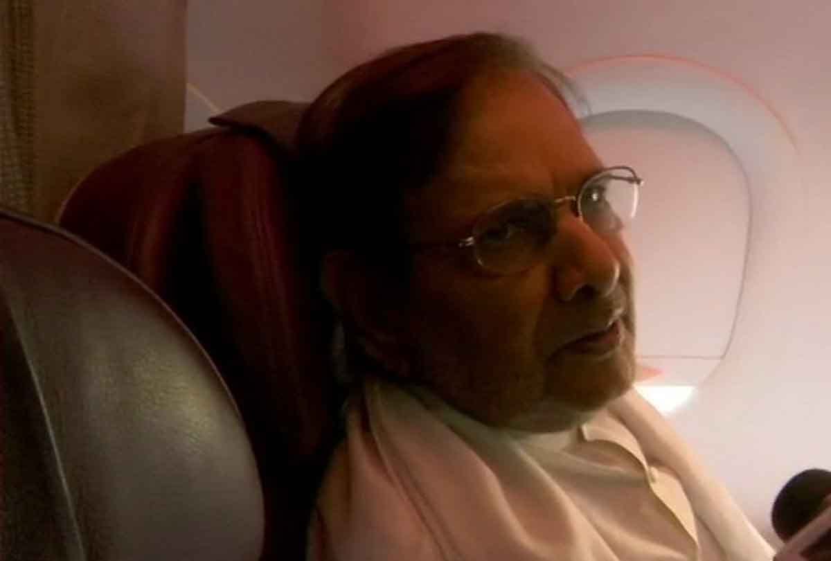 rahul gandhi and opposition leaders srinagar kashmir visit, latest  kashmir news and visuals
