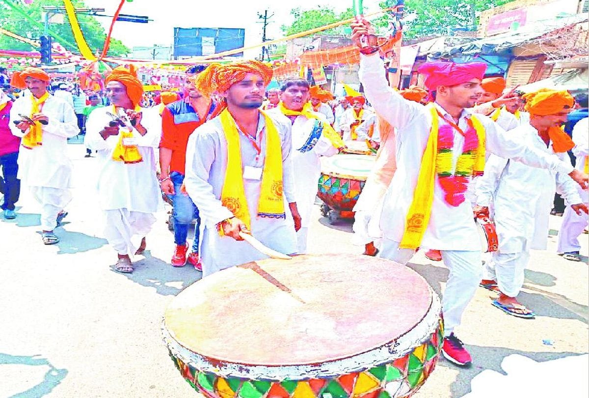 folk artists performed in mathura on krishna janmashtami 2019