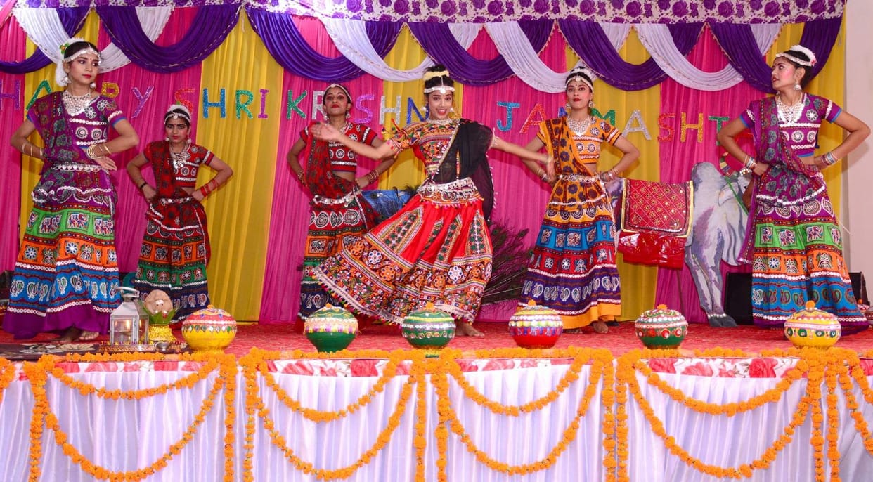 In schools, Kanha-Radha craved moha