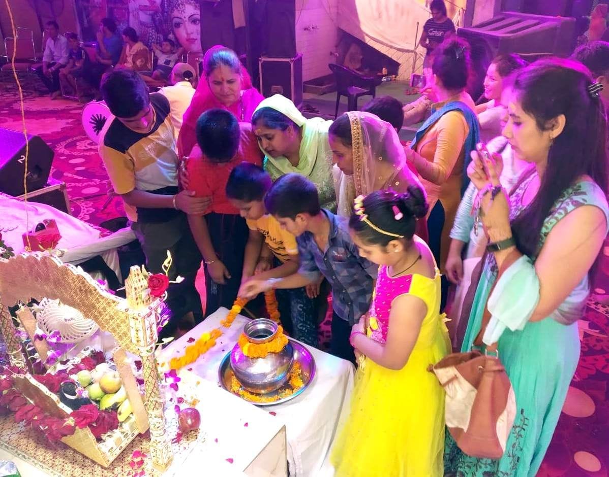 Anand Bhayo Jai Kanhaiya Lal's house at Nanda's house