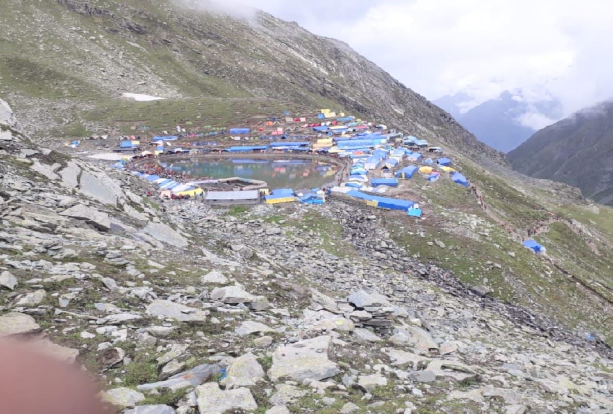Manimahesh Yatra commences with small royal snan on janmashtami 2019