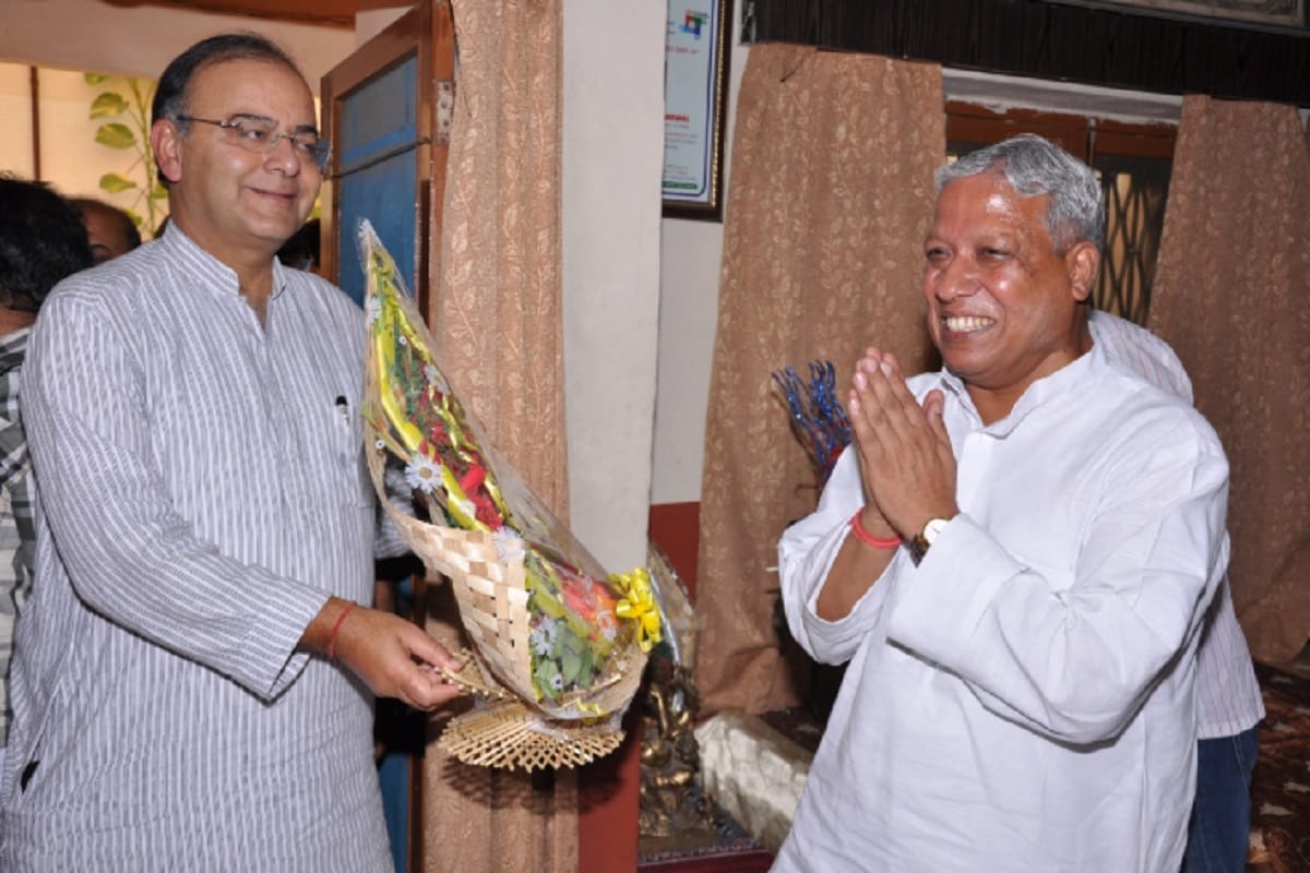 Arun Jaitley News: visit to Meerut in 2010 and He was a meeting with workers in Party Office