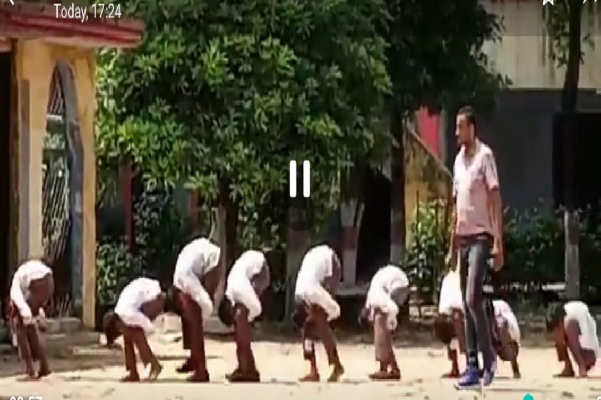 A teacher suspended in case of punishment of students in college of Muzaffarnagar city