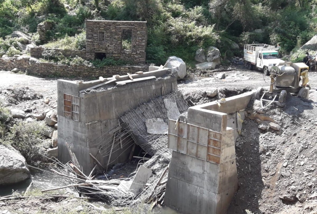 under construction bridge collapse one dead in chamba himachal pradesh