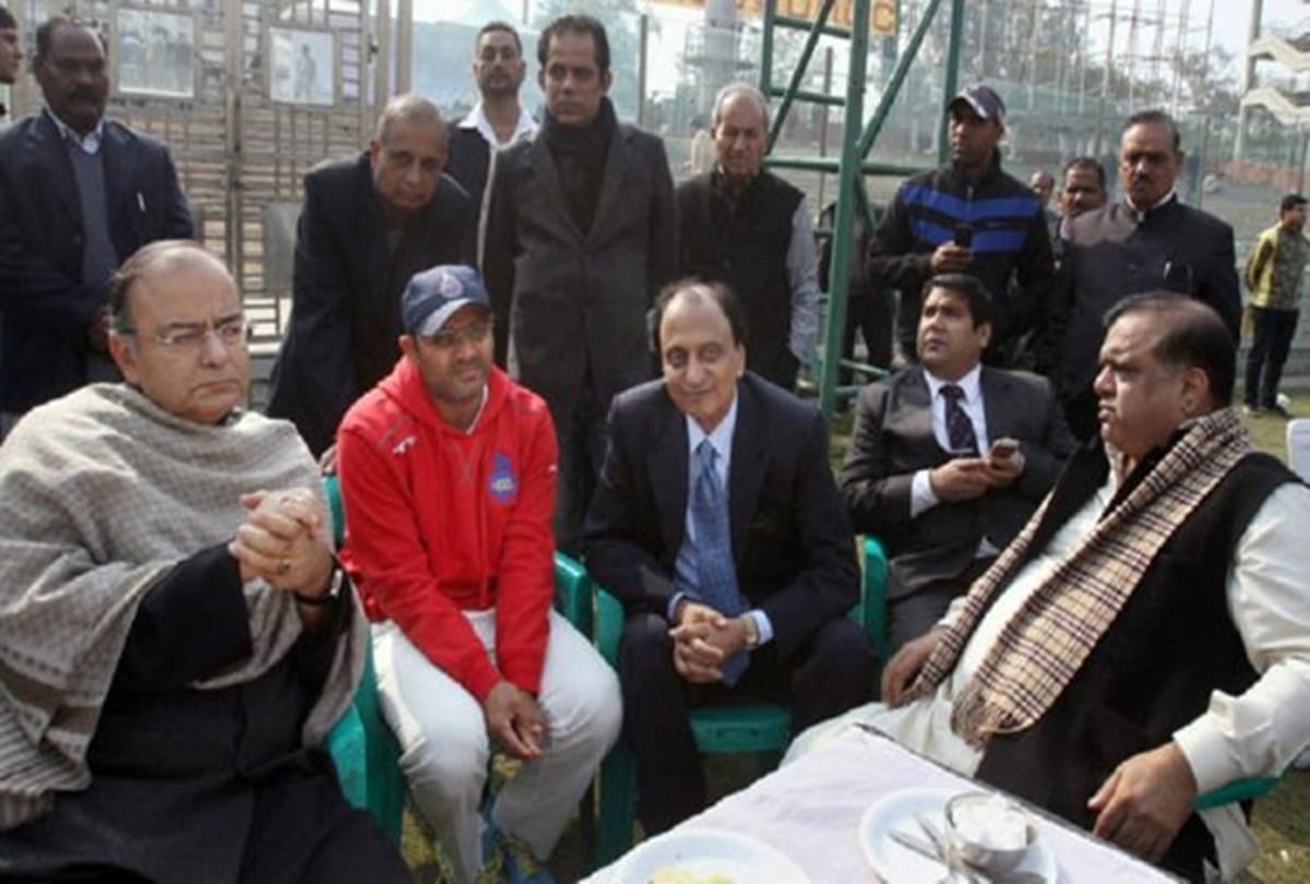 Arun Jaitley organised marriage function of cricketer Virender Sehwag at his bungalow
