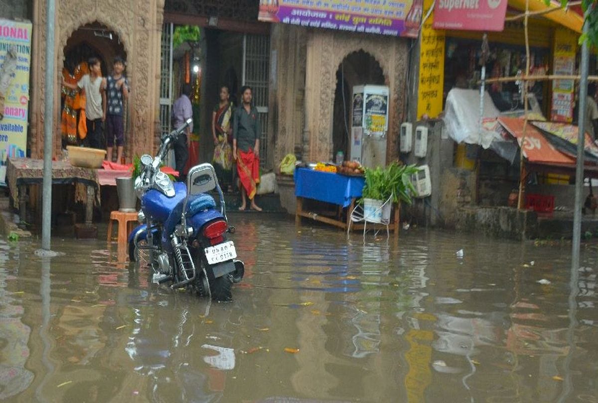 heavy rain in agra on janmashtami 2019