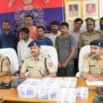 पुलिस की गिरफ्त में आरोपी।