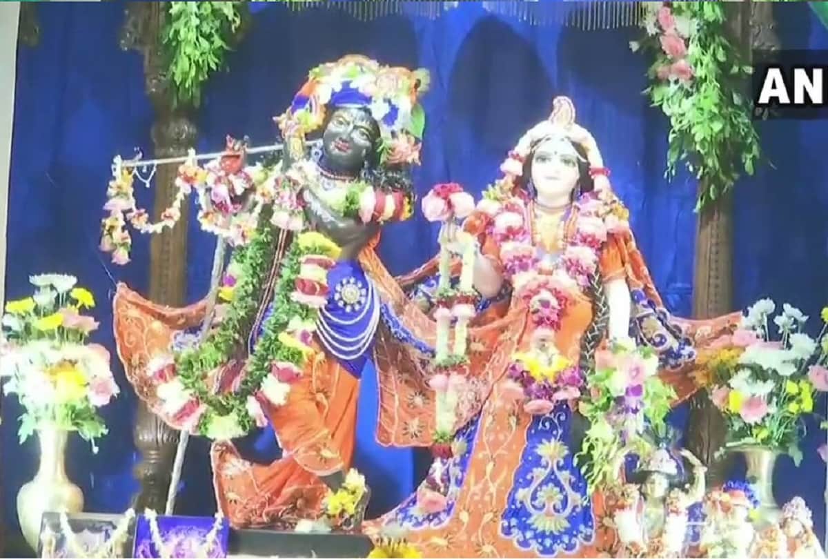 Sri Krishna Janmashtami celebrated in all over india, from kashmir to kanyakumari