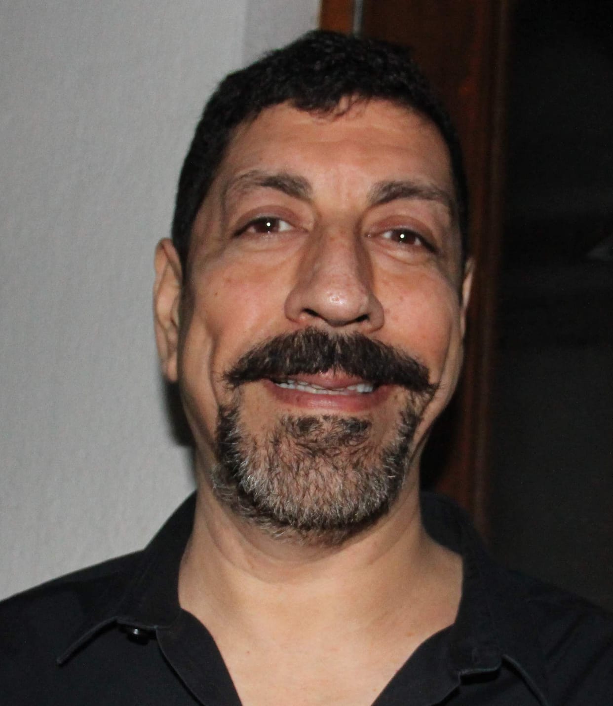 Comedy does not distinguish rich and poor: Rajneesh