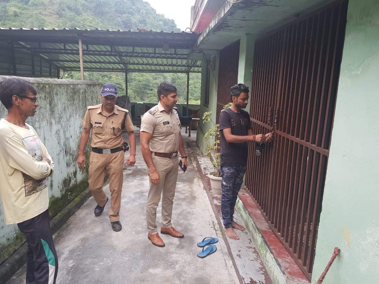 Kranti Guru Chandramohan Maharaj of Paramdham filed a rape case