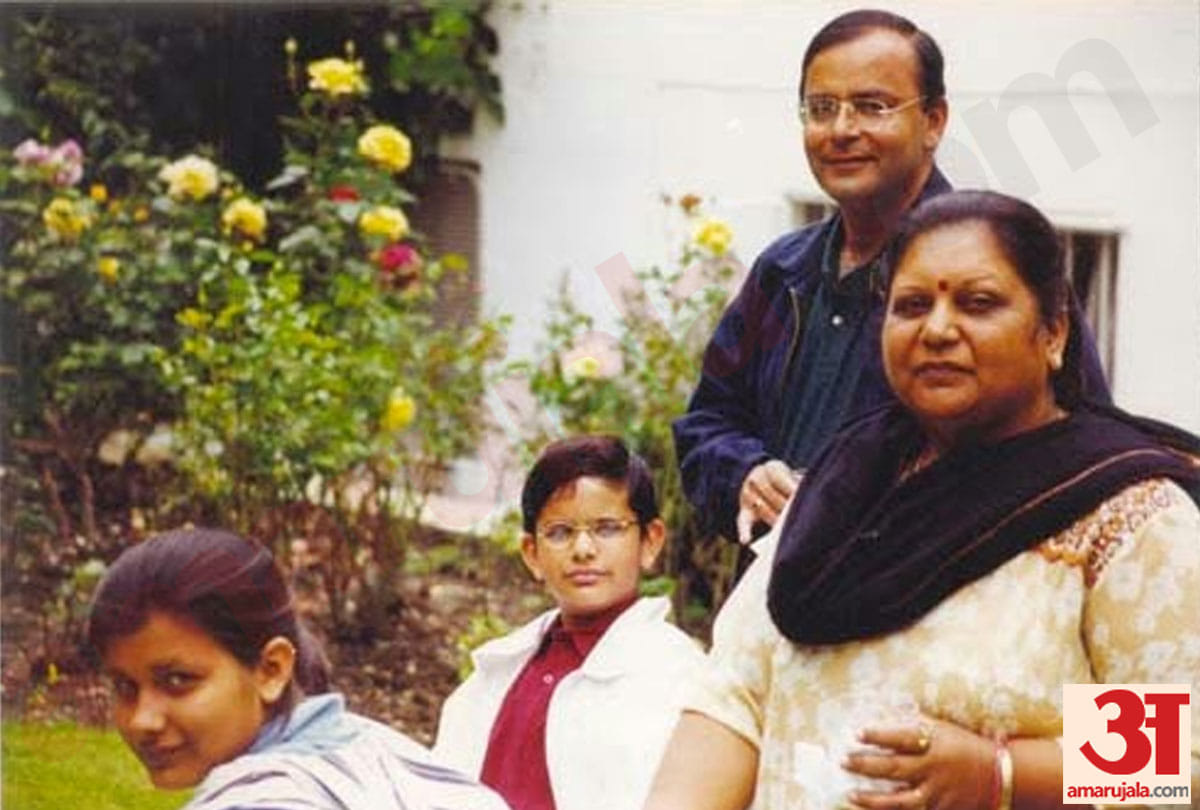 Arun Jaitley, constitution, Jammu and Kashmir, Sangeeta Jaitley, article 370 removal