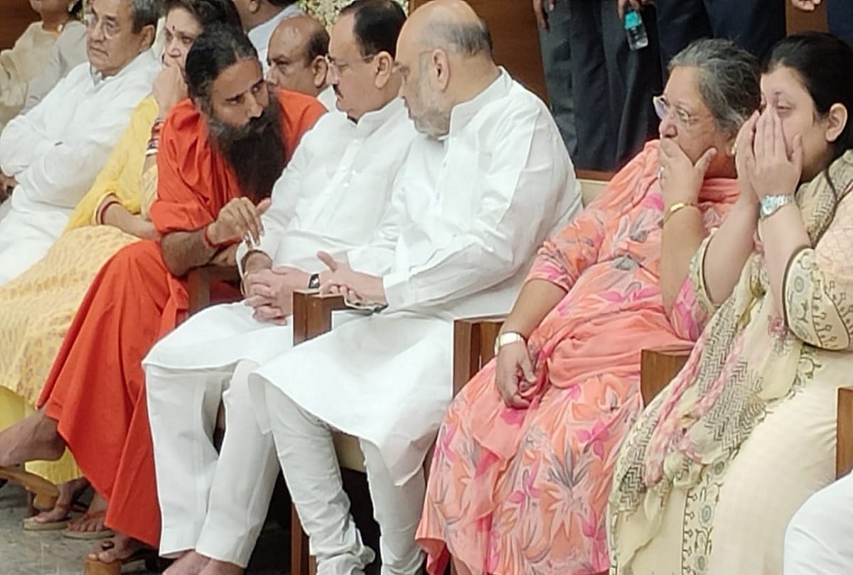 Arun jaitley first pictures of Last visit from inside BJP headquarters