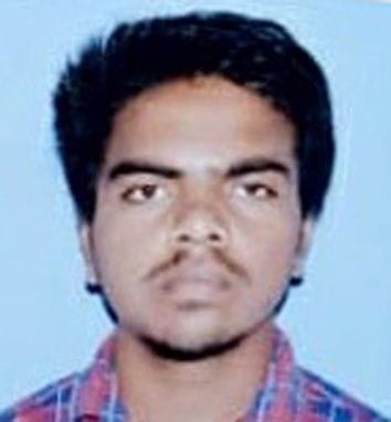 student died in a train accident
