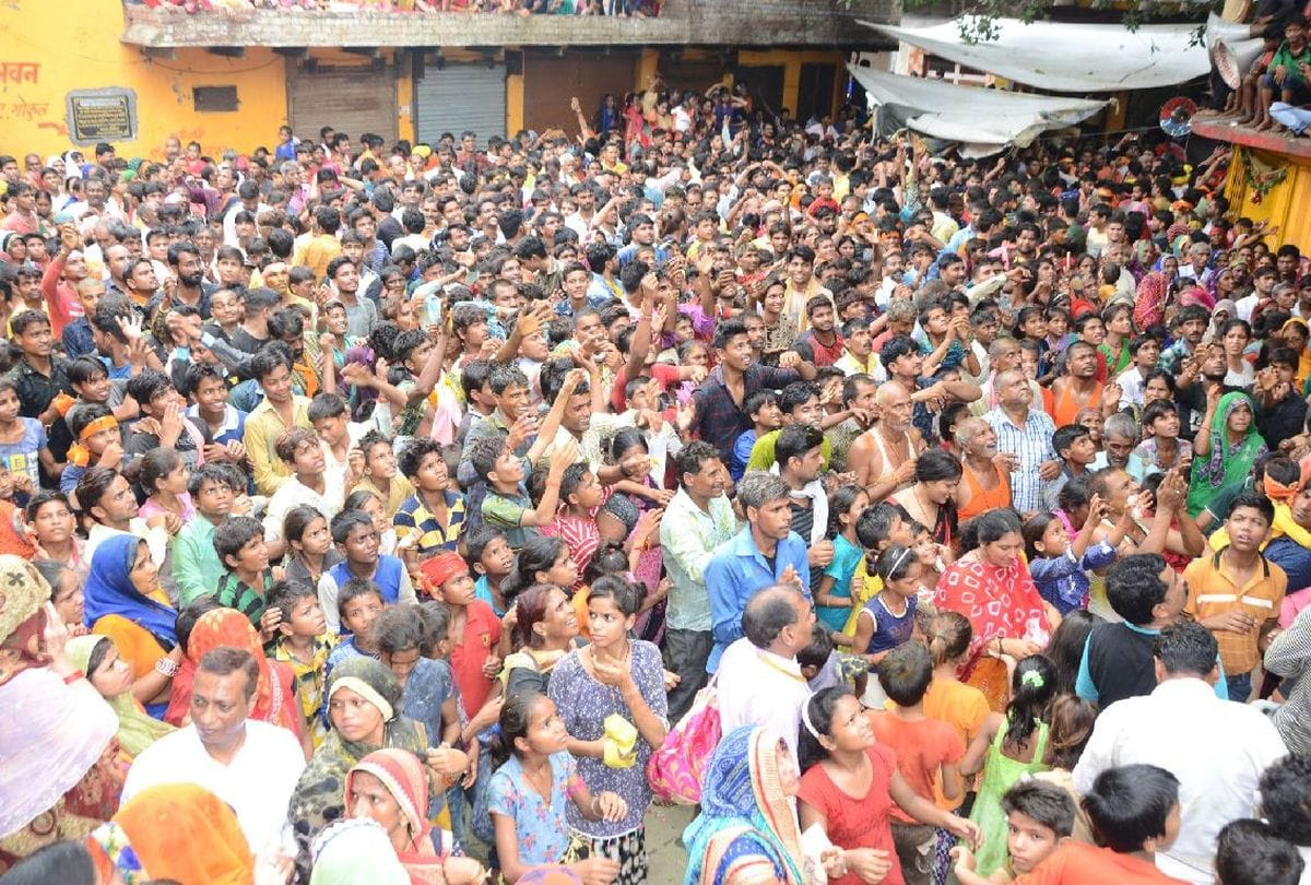 Nandotsav Celebration In Gokul Mathura On Janmashtami 2019