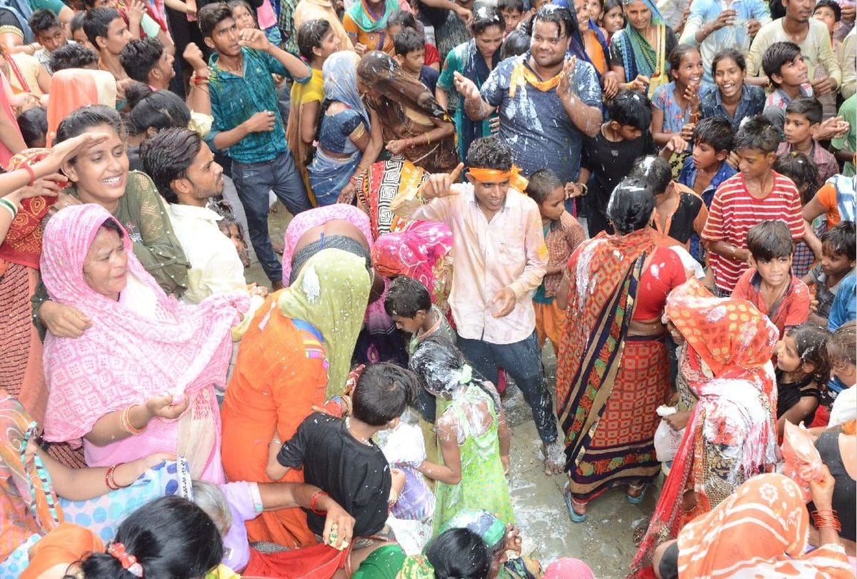Nandotsav Celebration In Gokul Mathura On Janmashtami 2019