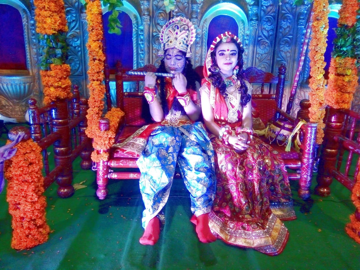 Nandlala said to Yashomati Maiya ...