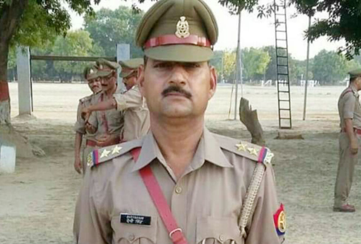 Constable Committed Suicide in kagarol police station suffering depression inside story