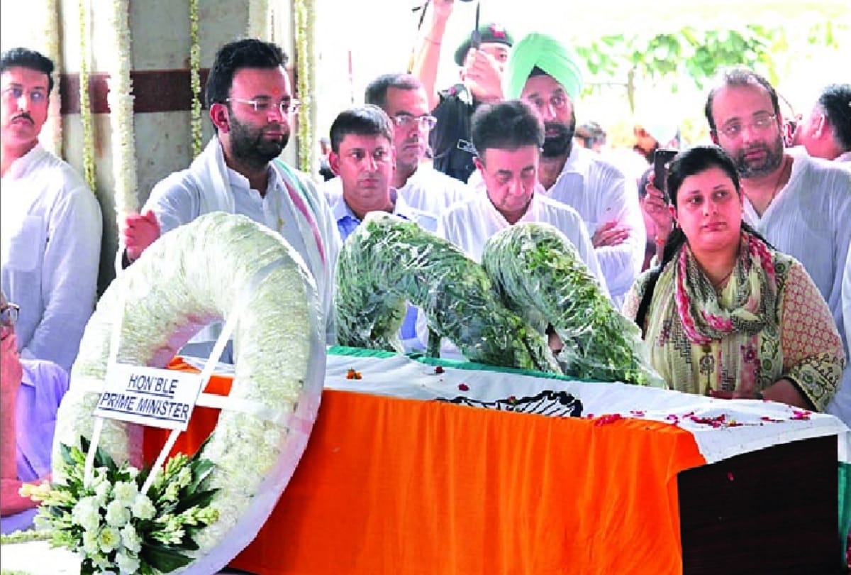 Arun Jaitley News: Sonia was crying bitterly after seeing her father arun jaitley body