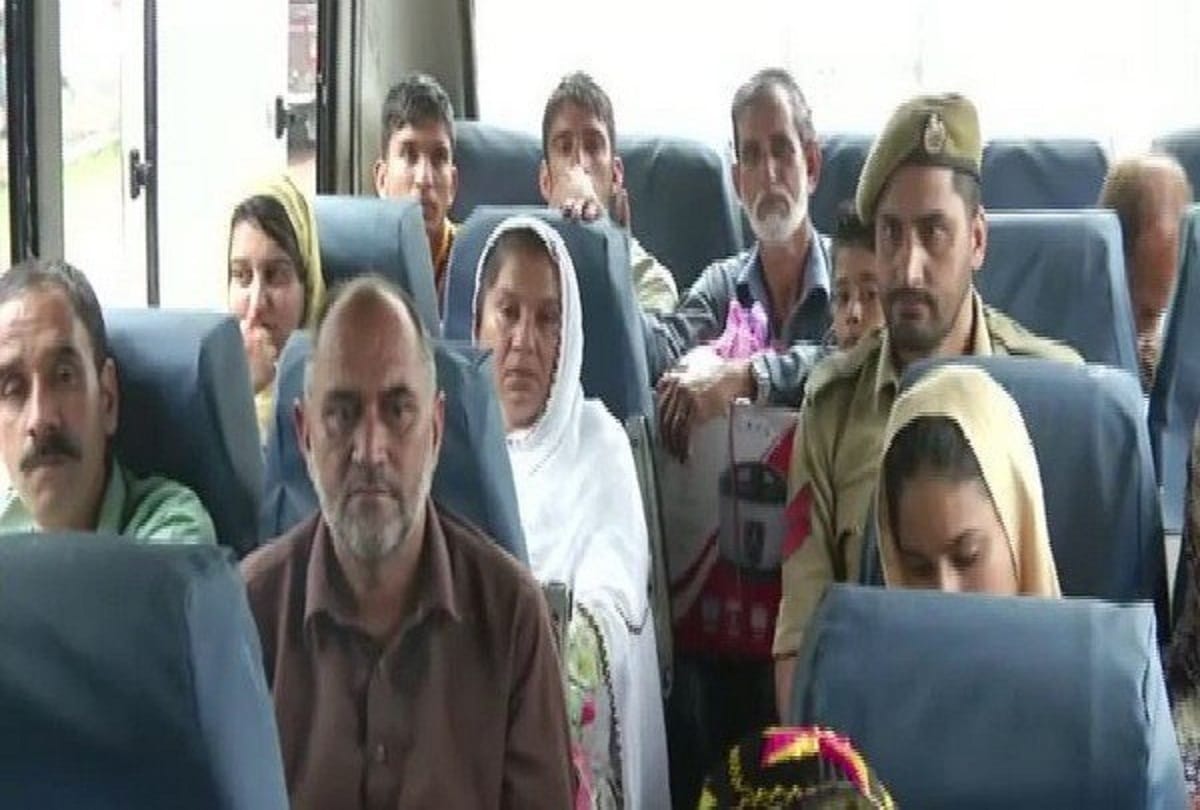 Jammu and Kashmir: 46 residents PoK and Indian cross border through Cross-LoC bus service
