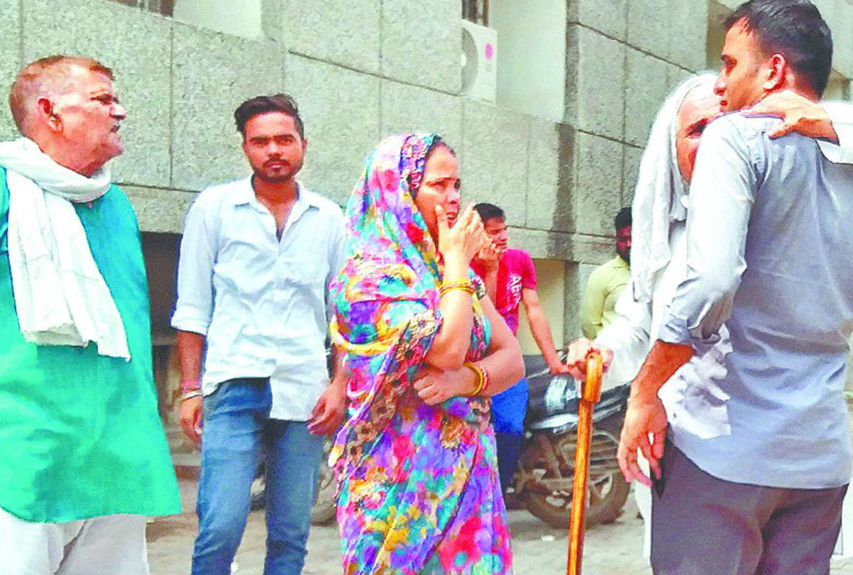 Constable Committed Suicide in kagarol police station suffering depression inside story