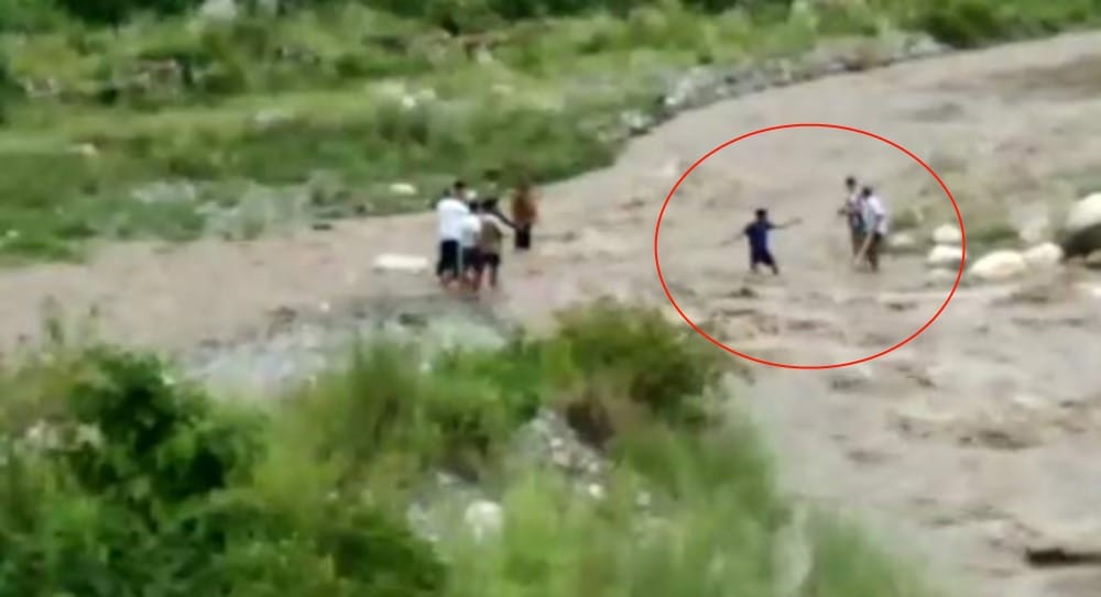 Former soldier went to get milk suddenly flood came two youth save his life