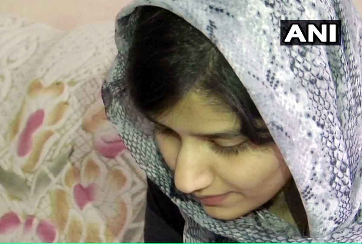 Irmim Shamim becomes first woman to clear MBBS AIIMS in Rajouri Jammu Kashmir