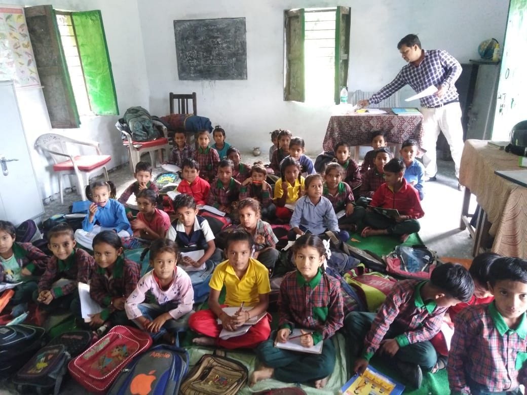 primary school building in bad condition