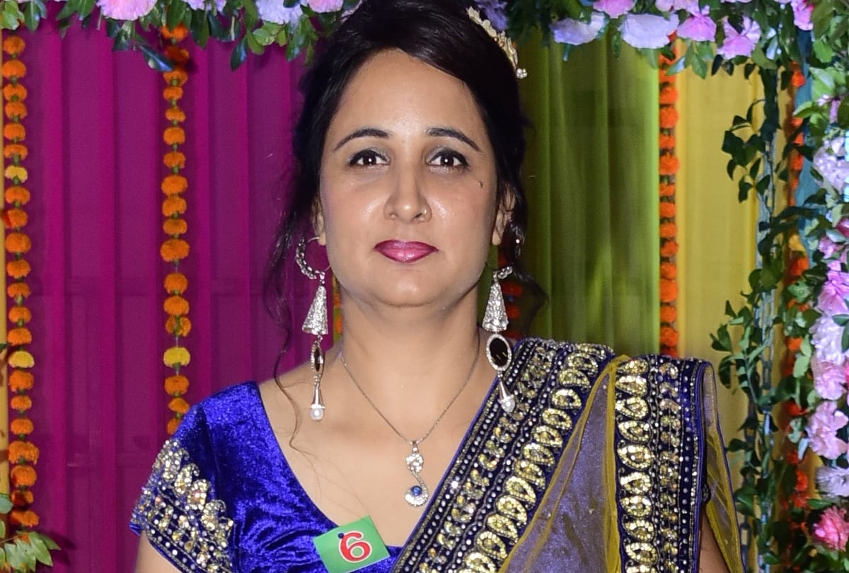 ladies celebrated teej party in lucknow