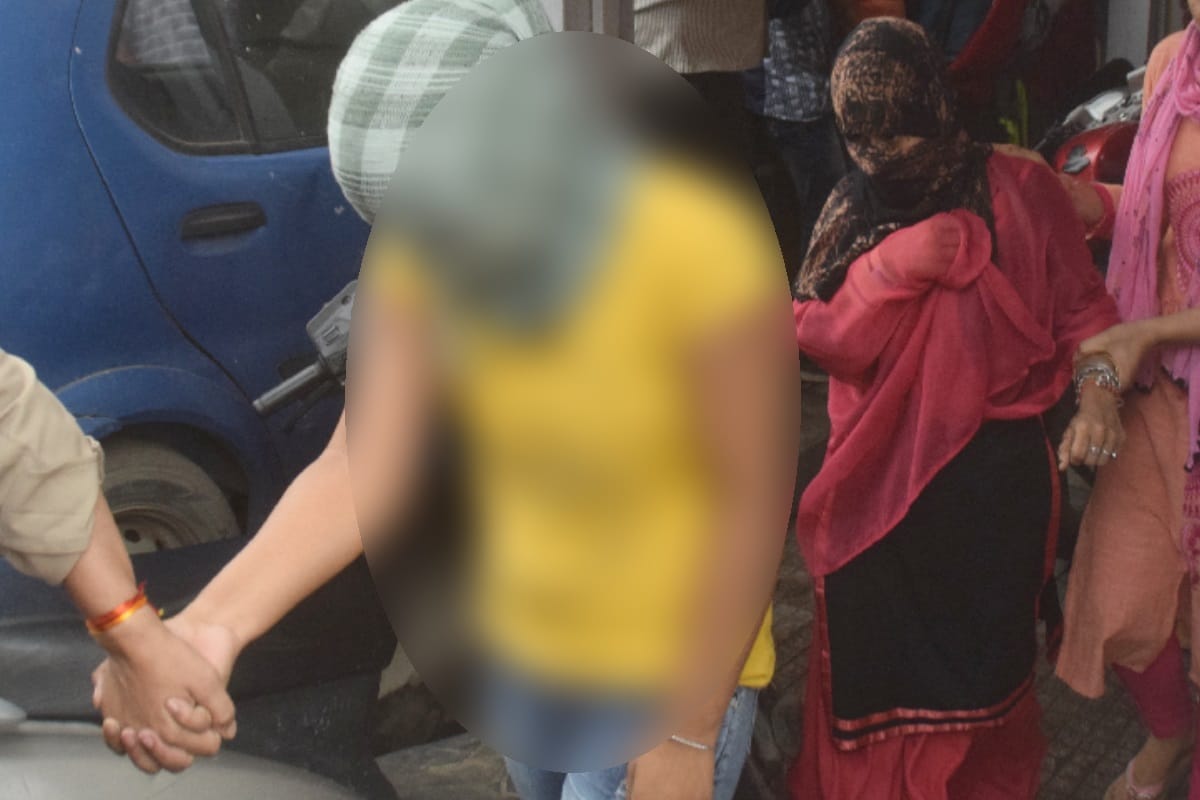 High Profile Sex Racket Exposed In Haldwani Spa Center, Six Arrested See Photos