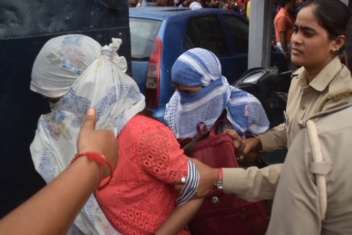 Delhi NCR News: Three Spa Center and Sex Racket Busted in Ghaziabad
