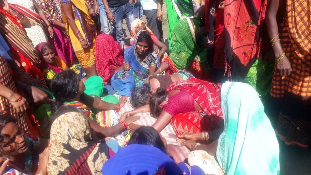 man died in tractor collision in rohaniya varanasi