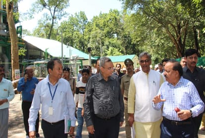 Union Minister Dr harshvardhan inaugurated plastic Diesel plant first time in india at dehradun