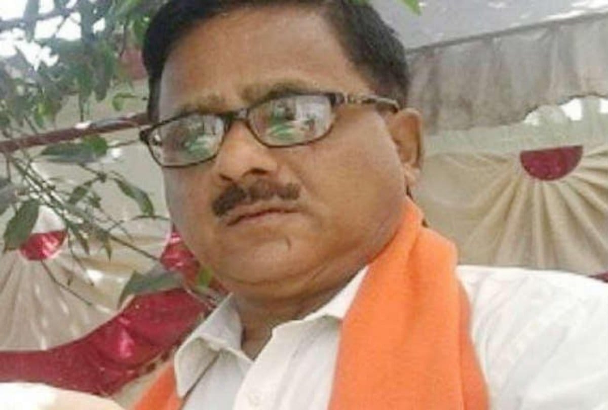 BJP MLA tweets railway complaining about services provided in First AC coaches