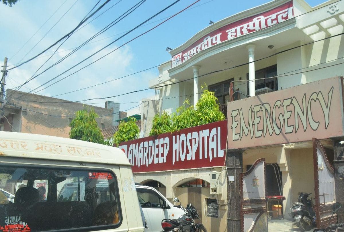 normal patients treatment in icu of private hospital