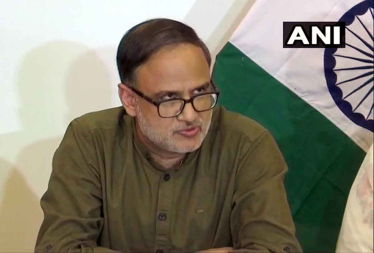 High schools will reopen in jammu kashmir on wednesday said Director of Education Jammu and Kashmir
