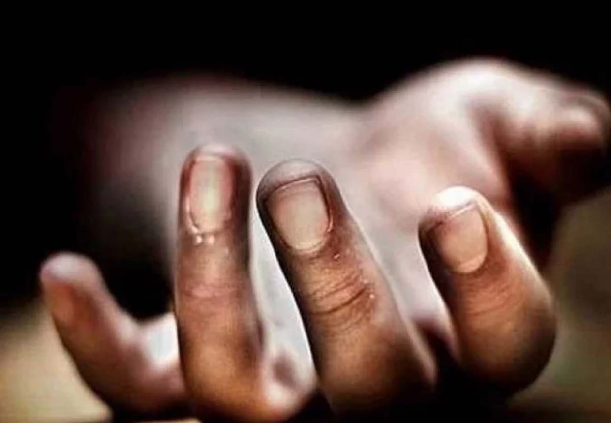 Two groups clashed in mahoba, one died and five injured