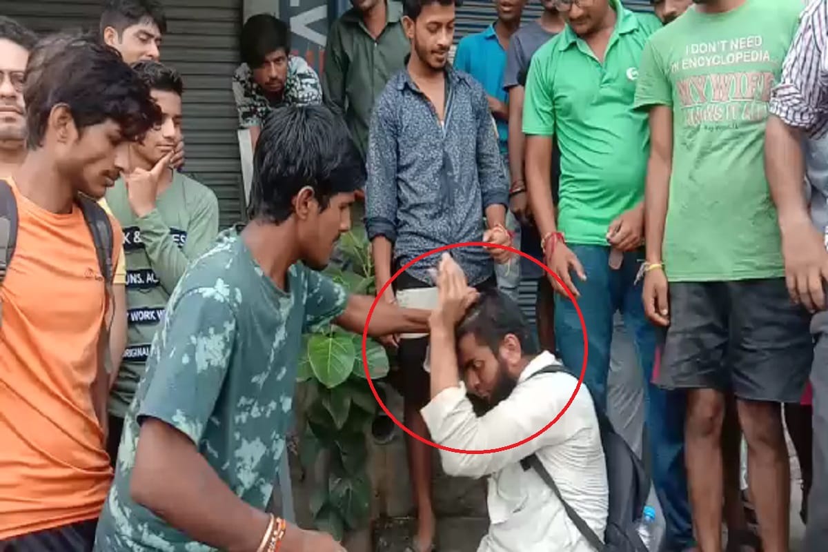 Beating of a young man after molest with girl in Meerut city and case registered
