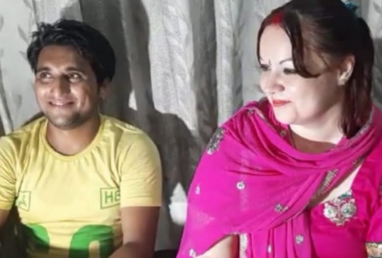 An American Girl Fall In Love With Punjabi Boy On Facebook