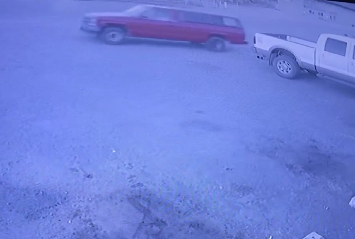 Thief car stolen while he robbed store in Washington