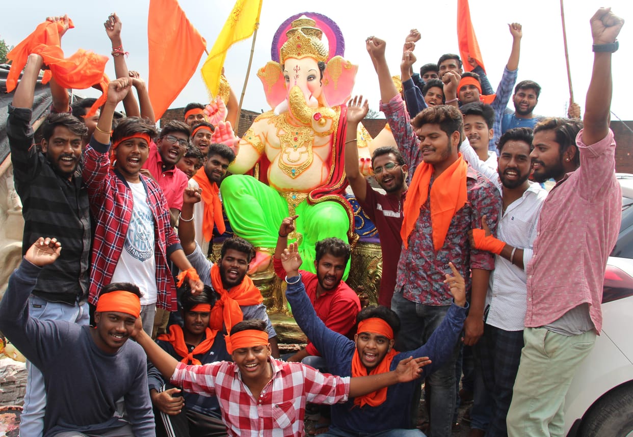 Ganesh Chaturthi 2019: Purchase Idol According to Zodiac sign and food for Fortune
