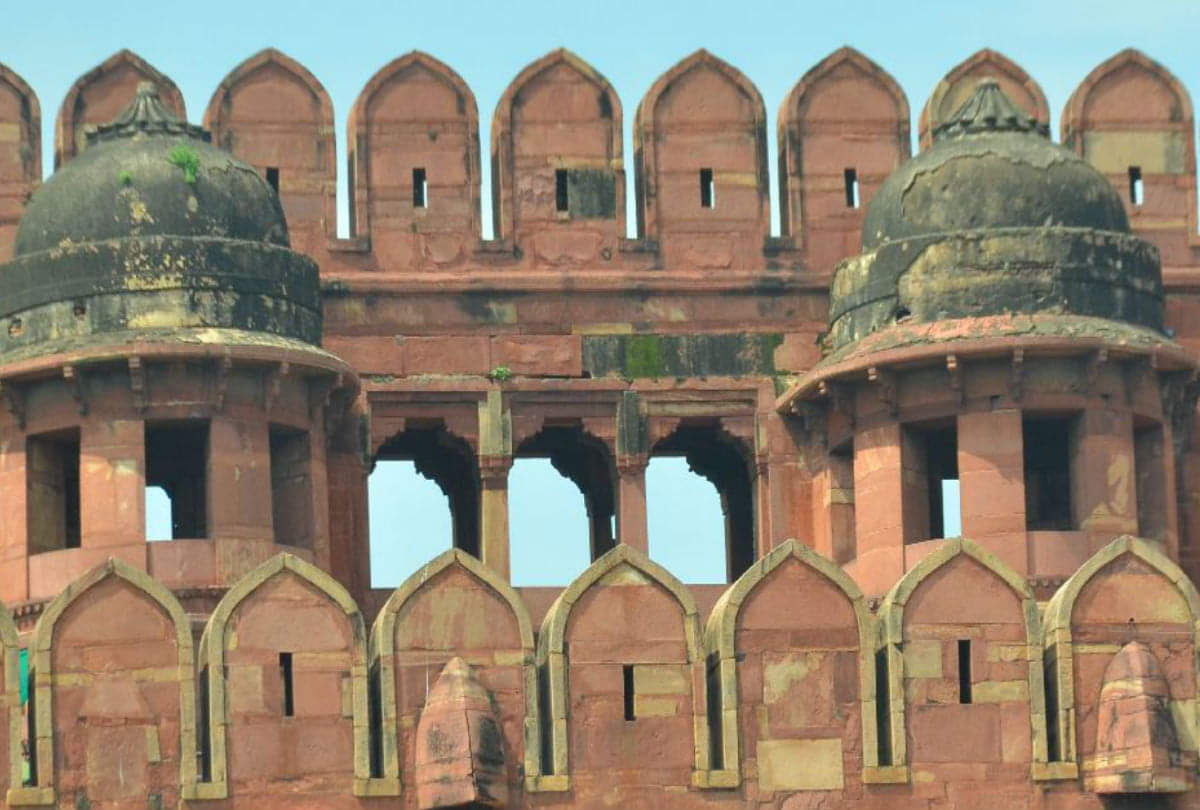 agra fort historical monuments places to visit